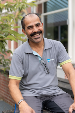 Portret medewerker Essential schoonmaakdiensten